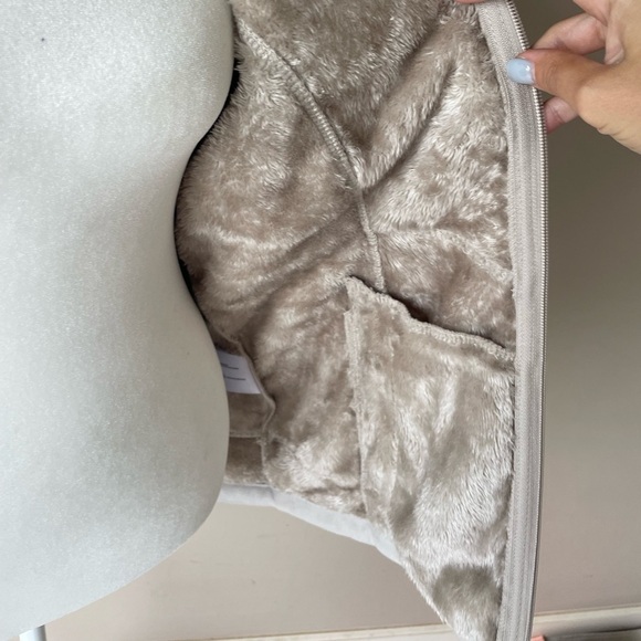 Women's Zeroxposur Hooded All Climate Waterproof Jacket - Sz. M - Picture 5 of 6